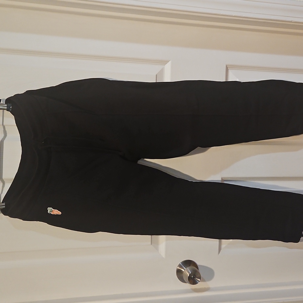 Anwar Carrots black sweatpants